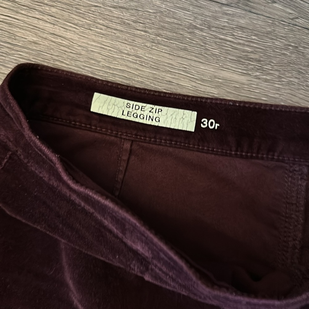Side Zip Legging - Picture 6 of 6